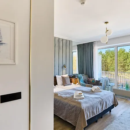 Apartment Golden Hour - Lividus 130 *